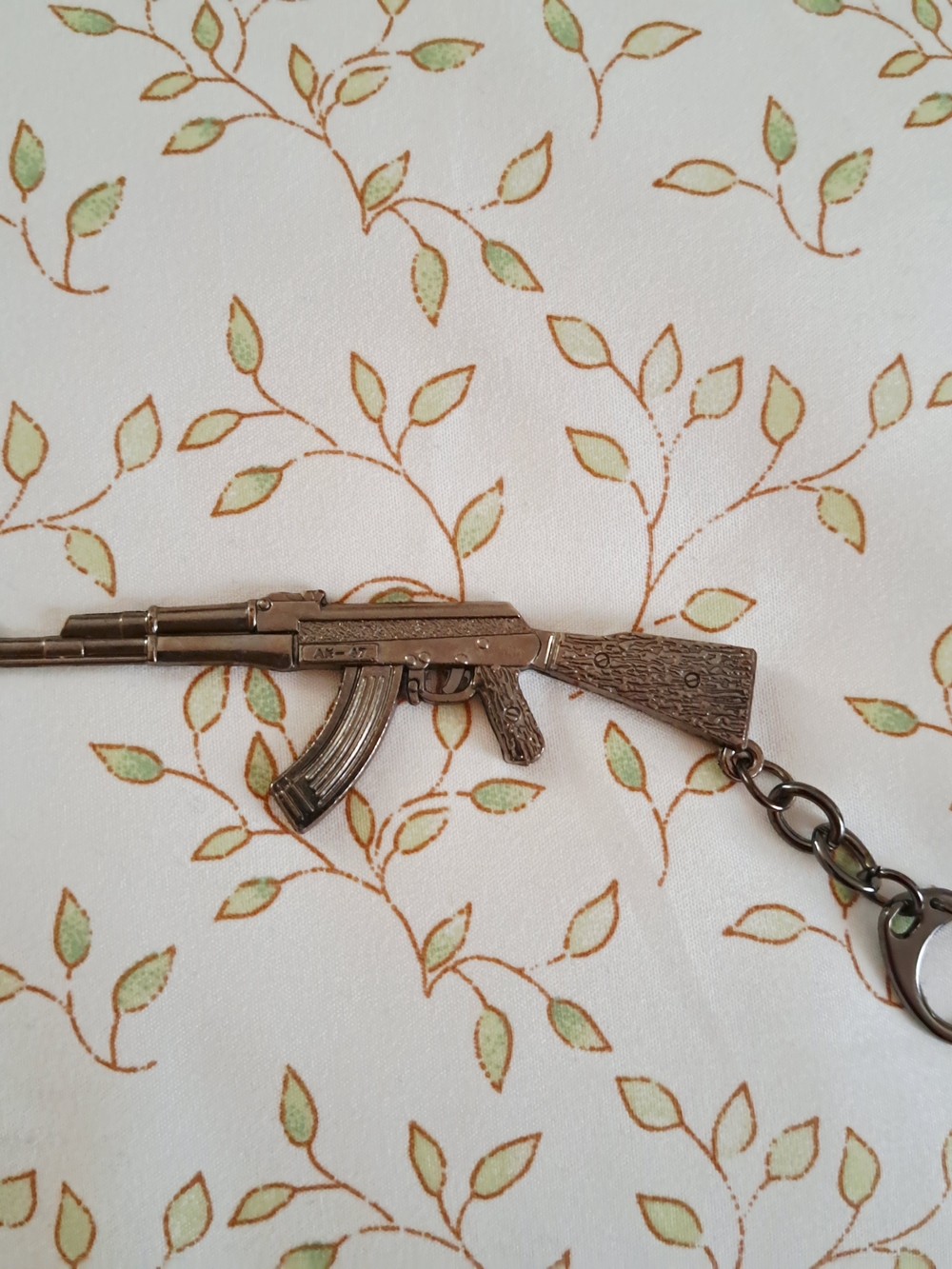 AK-47 Rifle Keychain Charm - Picture 2 of 4